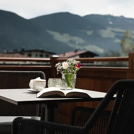 Gasthof Pension Knapp 게스트하우스 3*